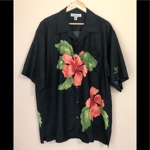 **SOLD** Tommy Bahama Floral Hawaiian Shirt Sz XL